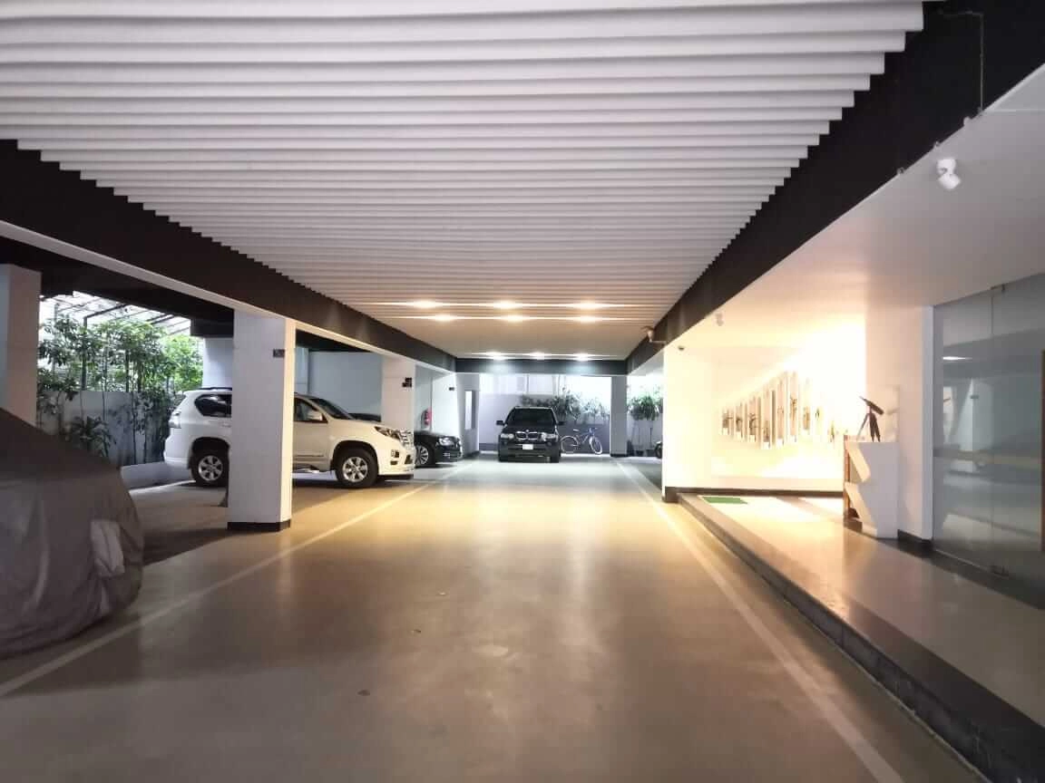 Villa on Hollywood Boulevard