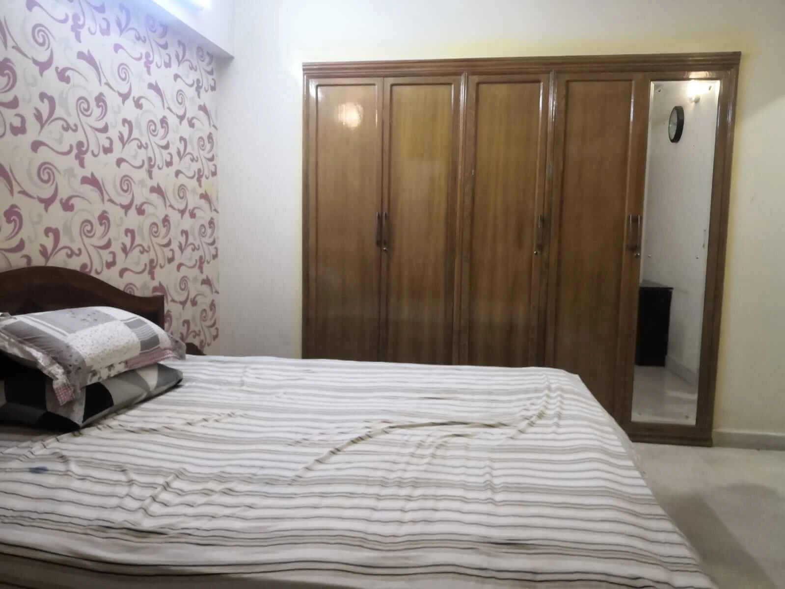 Villa on Hollywood Boulevard