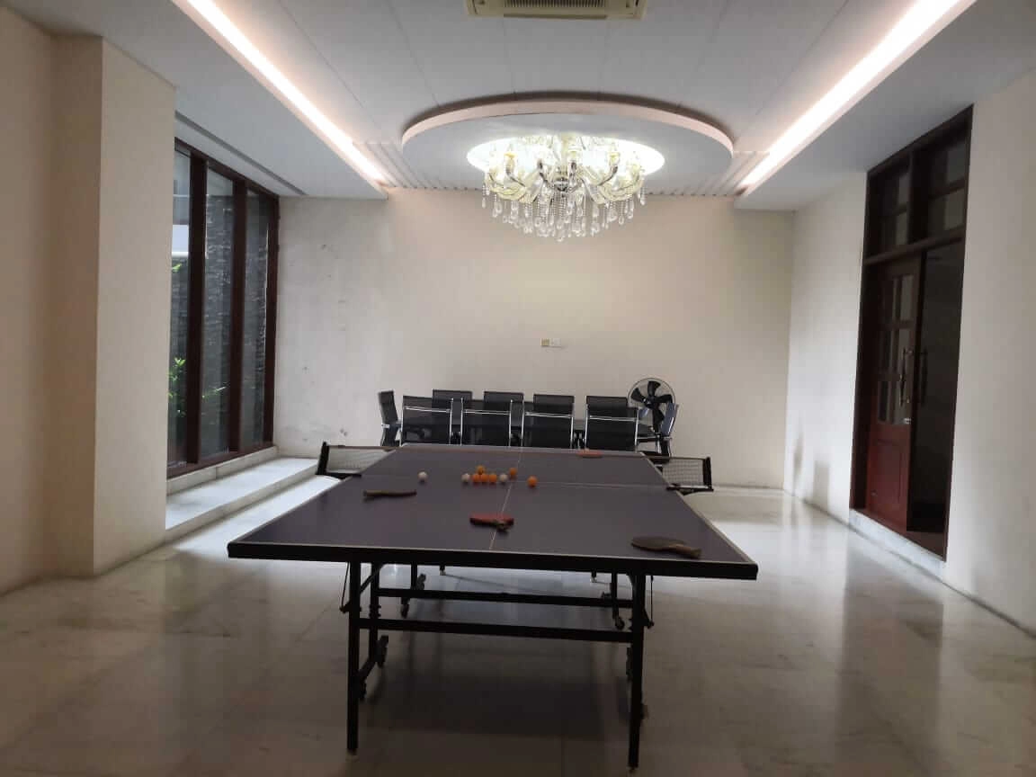 Villa on Hollywood Boulevard