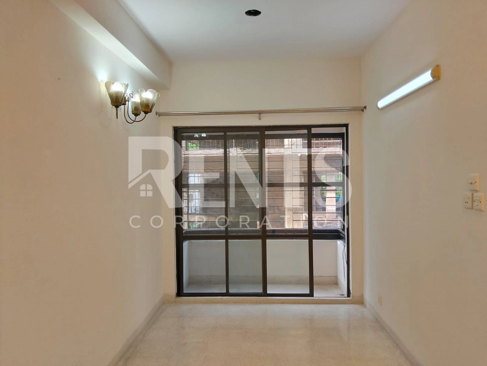 Villa on Hollywood Boulevard