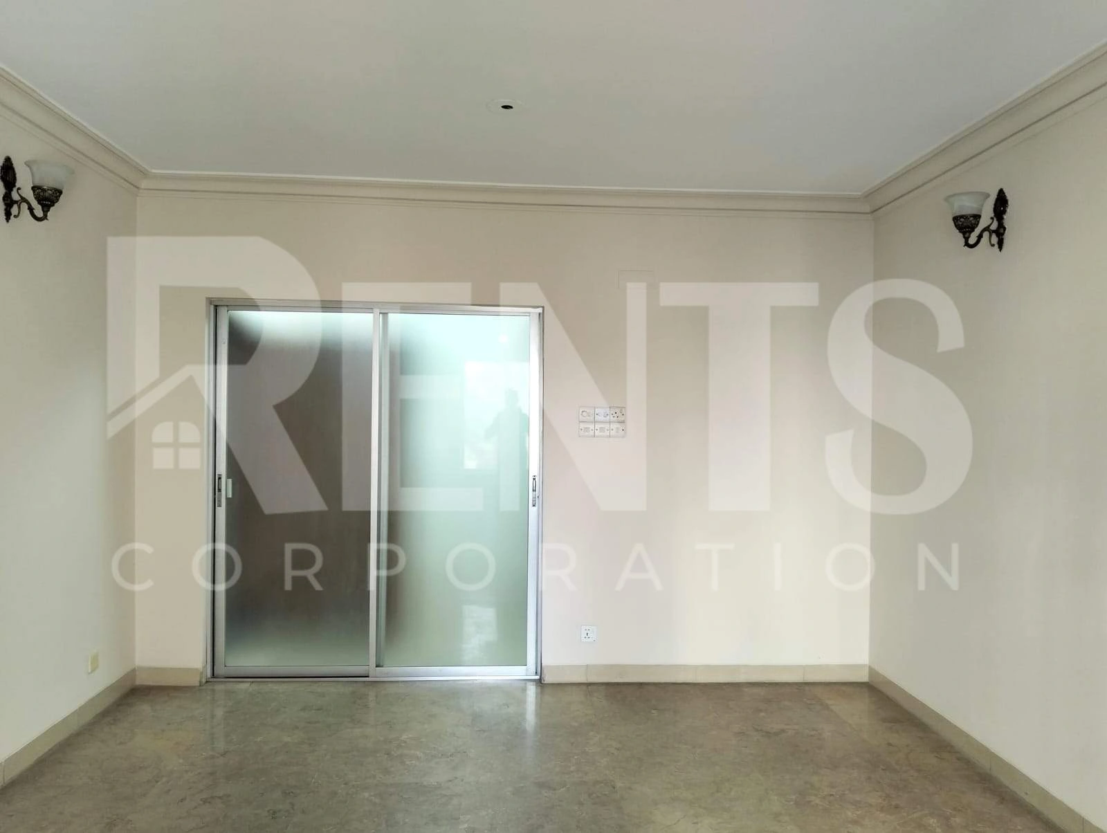 Villa on Hollywood Boulevard