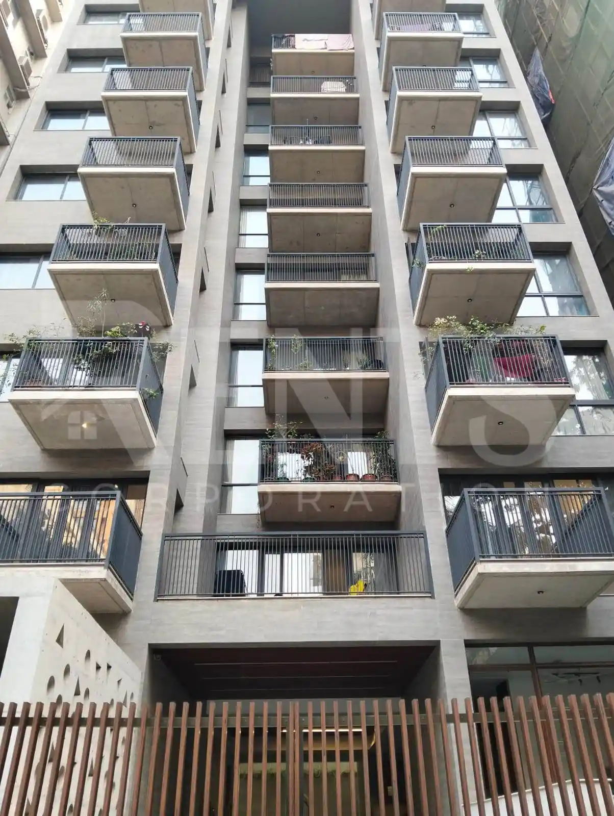 Villa on Hollywood Boulevard