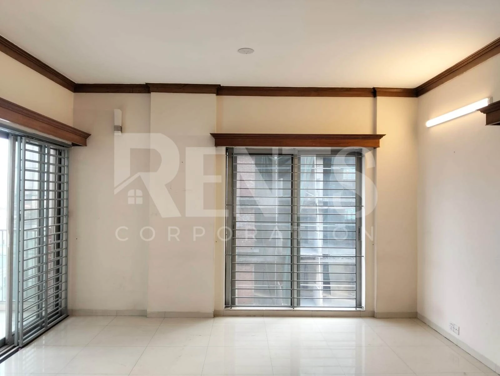 Villa on Hollywood Boulevard