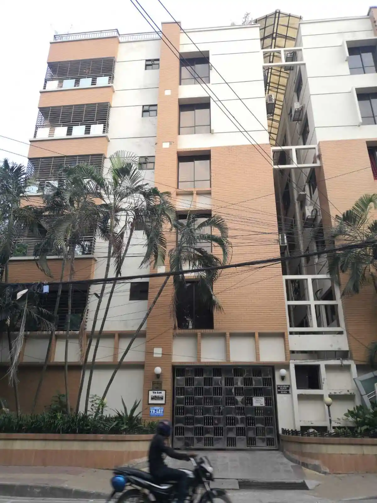 Villa on Hollywood Boulevard