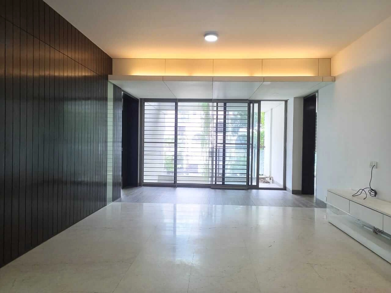 Villa on Hollywood Boulevard