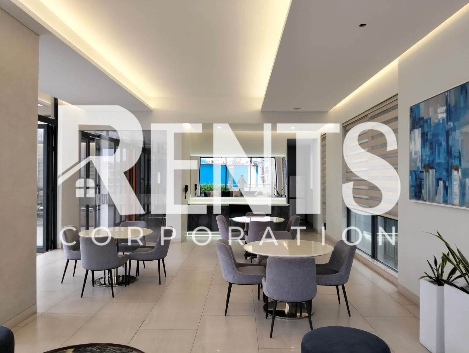 Villa on Hollywood Boulevard