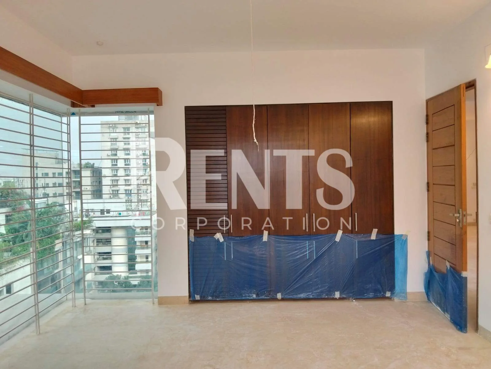 Villa on Hollywood Boulevard