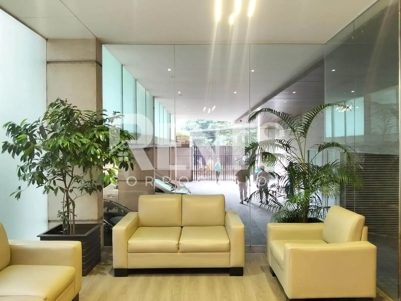 Villa on Hollywood Boulevard