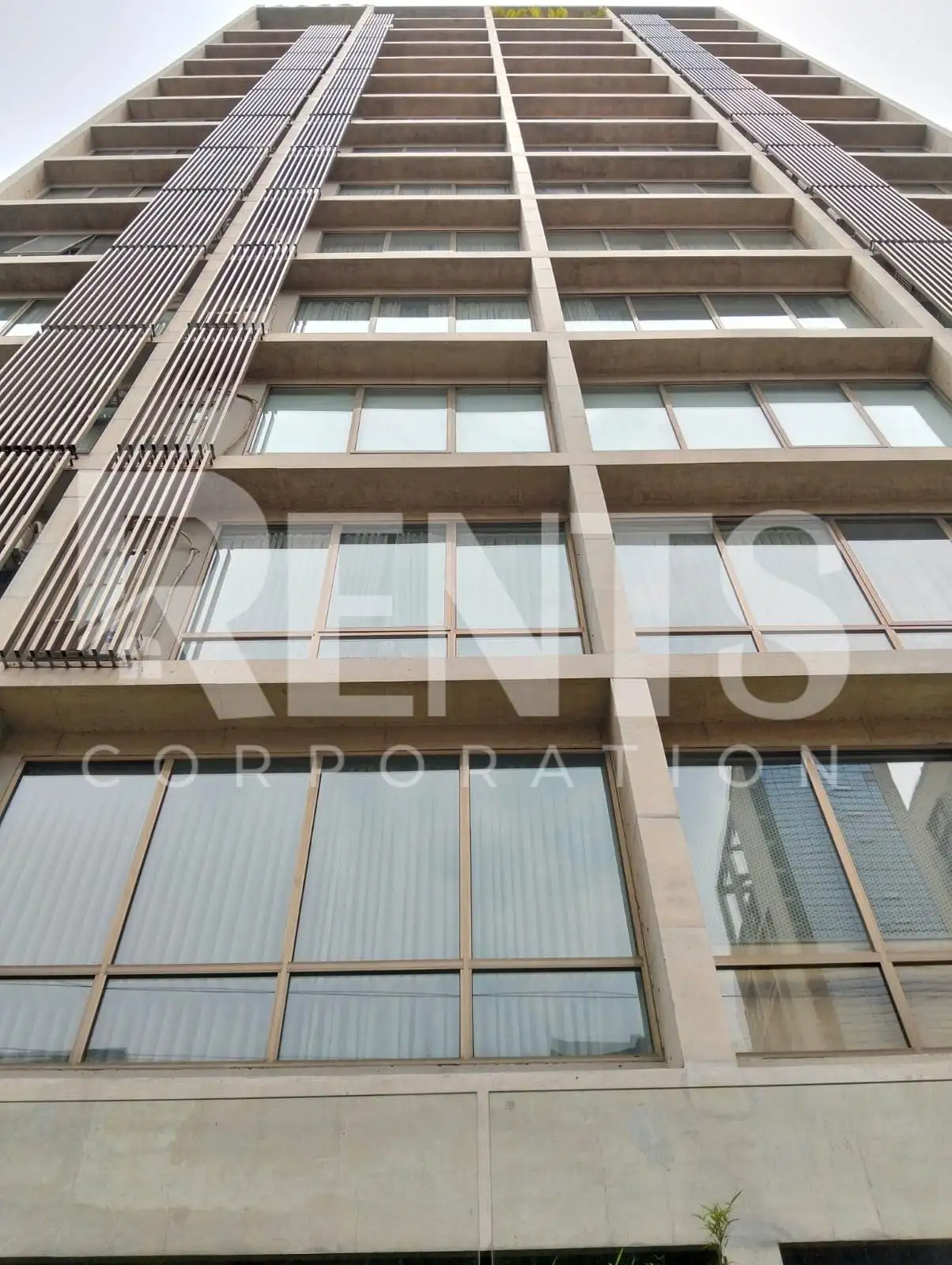 Villa on Hollywood Boulevard