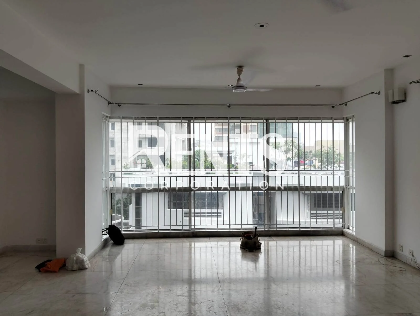 Villa on Hollywood Boulevard