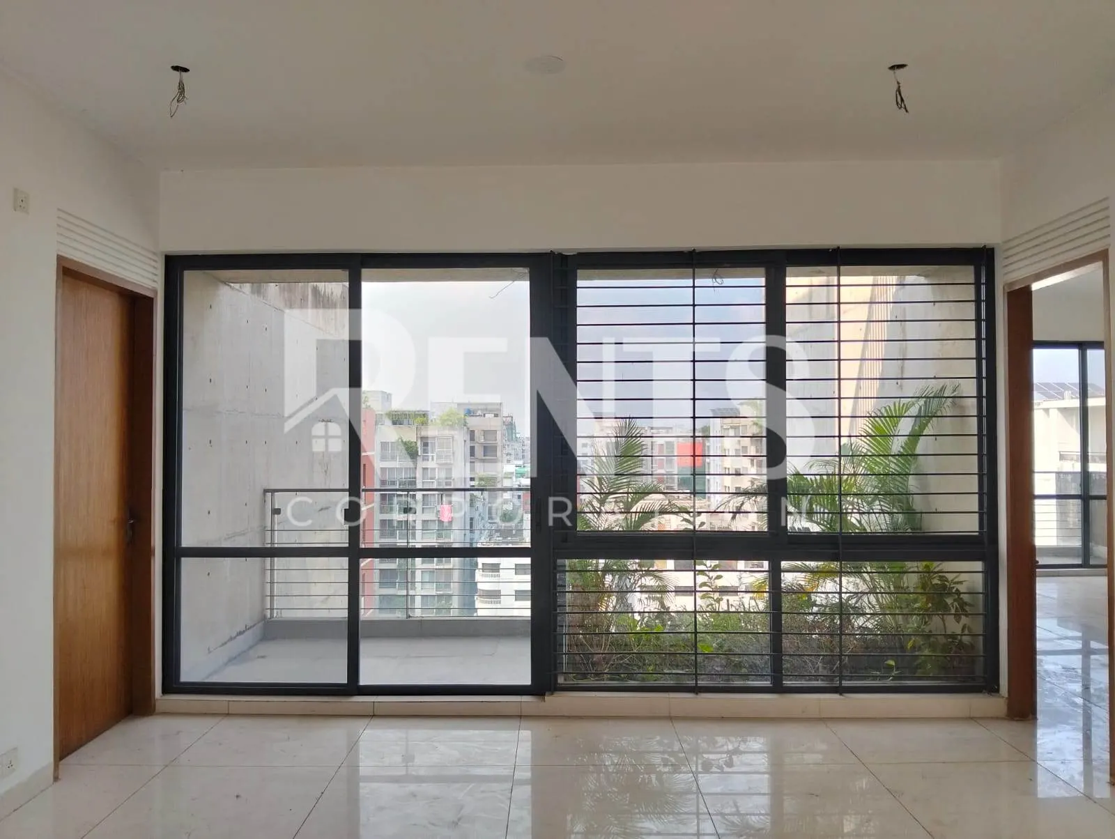 Villa on Hollywood Boulevard