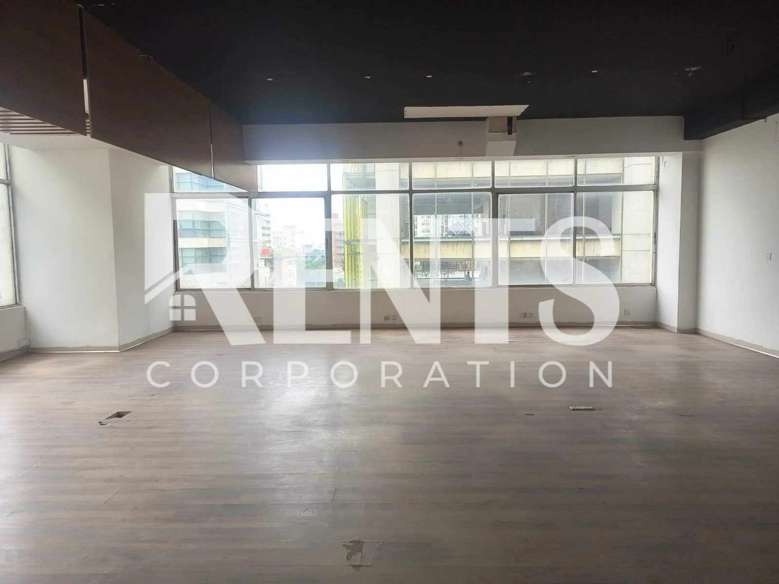 Villa on Hollywood Boulevard