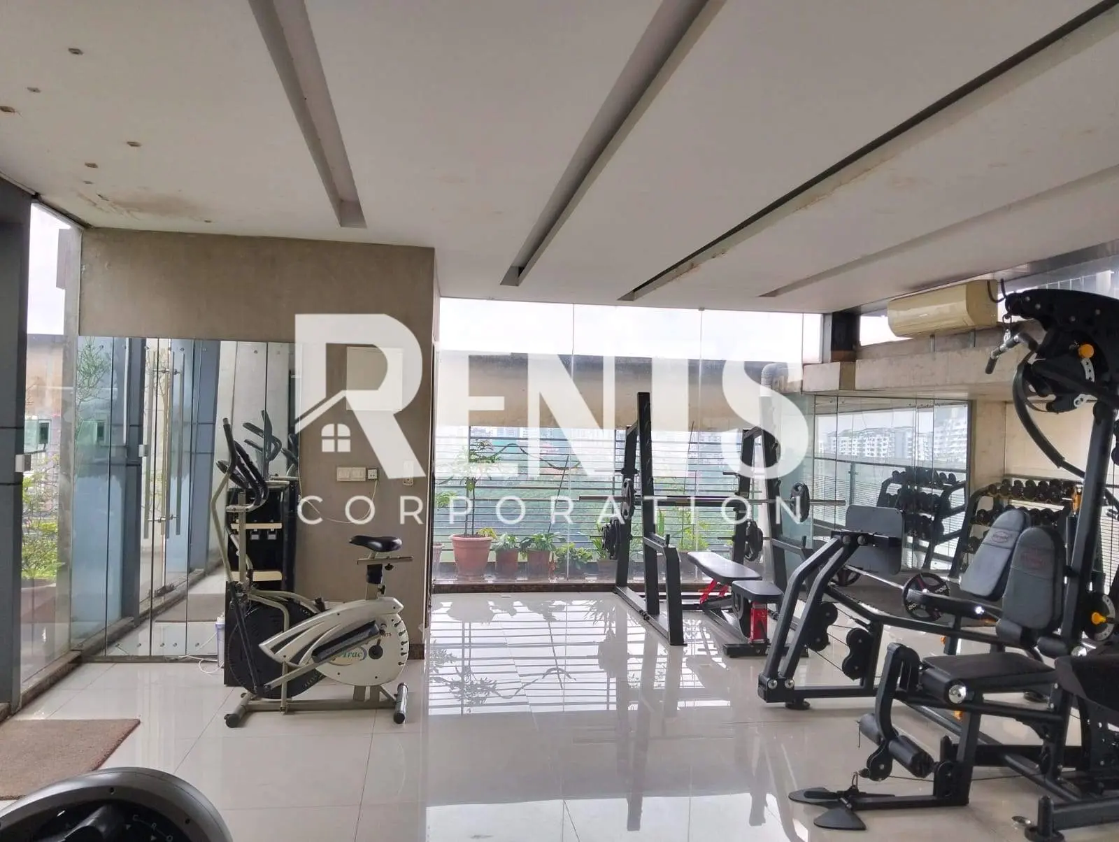 Villa on Hollywood Boulevard